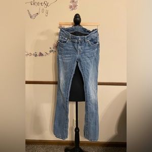 🐝NEW LISTING Miss me jeans